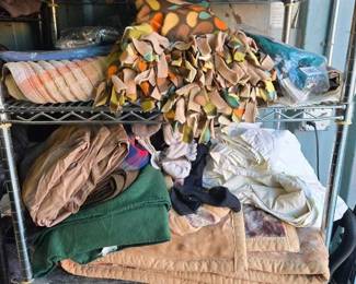 3536 Blankets, Socks, Gloves, Sheets