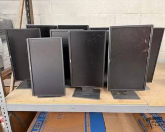 2514 11 Dell Flat Panel Monitors