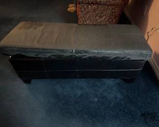 8602 Ottoman with Storage