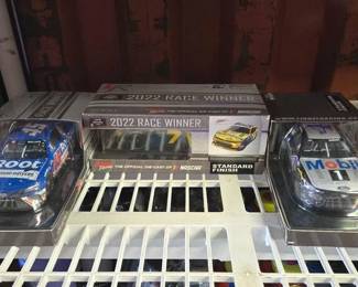 6104 Lionel Racing DieCast NASCAR Collectibles