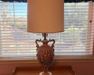 8172 Decorative Lamp