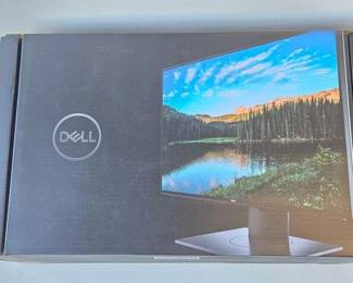 3004 Dell UltraSharp 24 Monitor