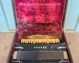 3506 Hohner Accordion