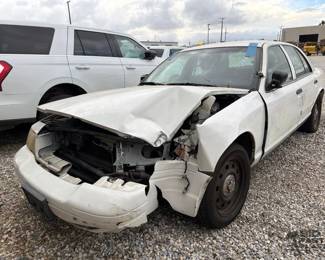 500 2011 Ford Crown Victoria