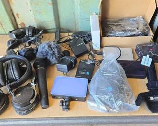 3020 Headphones, Receiver More