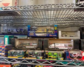 4020 Die Cast NASCAR Transport Trucks and Cars