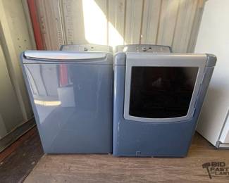 8136 Kenmore Elite Oasis Washer and Electric Dryer