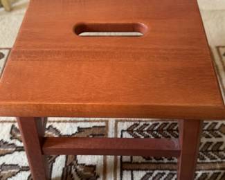 Wooden Stool (12” x 11,5”)