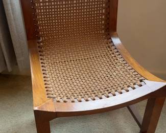 Woven Back Chair (23”)