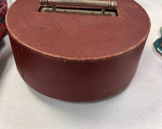 Vintage Poker Chip Set