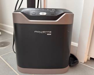 Rowenta Pro Style Care Clothes Steamer.