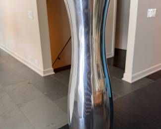 Nambe Stryker Vase Designed by Karim Rashid. Photo 1 of 3.