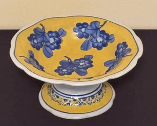 Vintage Chinese Chinoiserie Pedestal Dish bowl