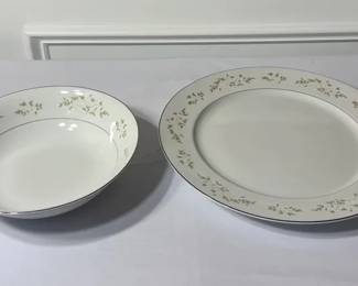 Royal M by Mita Serving Bowl Plate