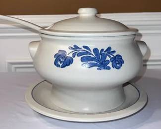 Soup Turine with Plate