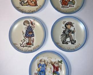 Mothers Day Christmas Plates by Sister Berta Hummel