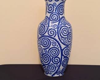 Japanese Blue And White Porcelain Vase Featuring A Traditional Tako Karakuse