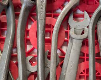 Ford wrenches