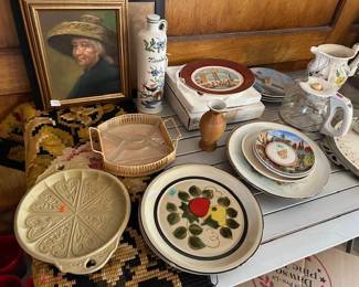 Vintage plates and decor