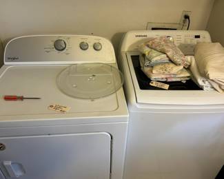 Working washer and dryer set