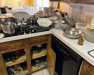 Pots, pans, plate set, bakeware, and more!