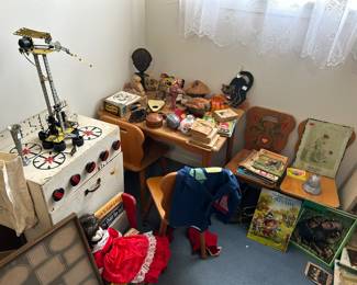 Kids toys, playsets, and furniture