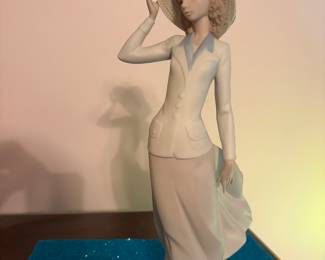 SEVERAL LLADROS IN MINT CONDITION