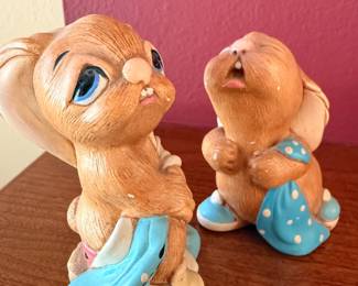 VINTAGE BUNNIES