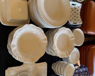 BUTLERS PANTRY BY LENOX