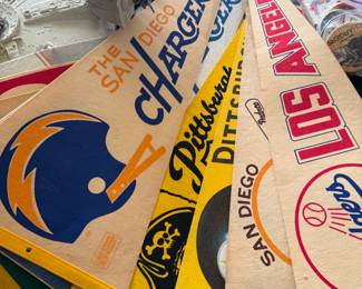 VINTAGE SPORTS PENNANTS