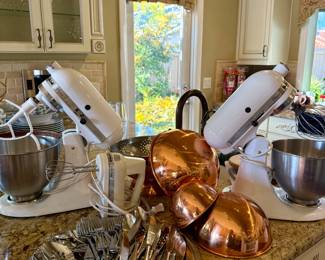 2 WHITE KITCHENAID MIXERS - PERFECT FOR WHIPPING UP CHRISTMAS COOKIES
