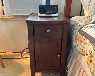 Solid Wood Chairside Nightstand w/ Drawer & Cabinet – Broadmoore