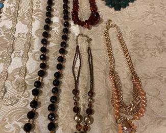 Vintage costume jewelry-100's of pieces!!