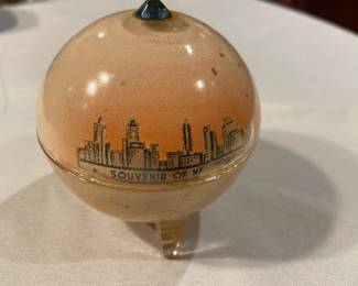 Vintage Souvenir of New York trinket box 