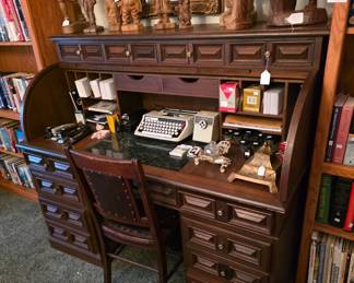 Beautiful Large Roll Top Desk