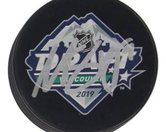 Matt Boldy Signed 2019 NHL Draft Logo Hockey Puck