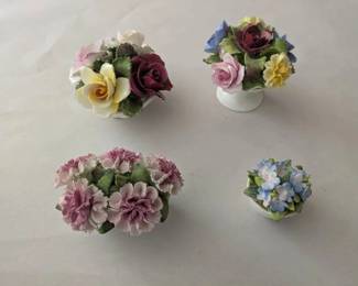 HKF143- Aynsley Fine Bone China Flower Set