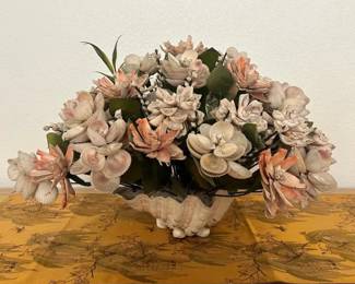 HKF108 - Shell Flower Centerpiece