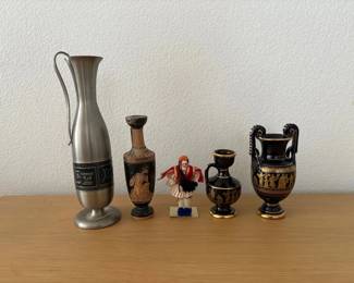 HKF149 Three Greek Vases With 1 Pewter Vase And 1 Greek Evzone