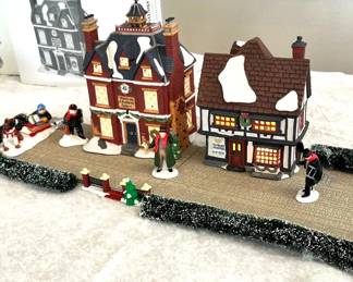 HKF240- Collectible Christmas “Heritage Village” Scene 