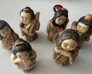HKF076 - Traditional Bone Carved Asian Court Lady Figures