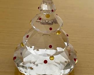 HKF238 - Swarovski Crystal Collectibles - “Christmas Tree”