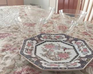 HKF340 Patterned Porcelain Plate & Glassware Bowls