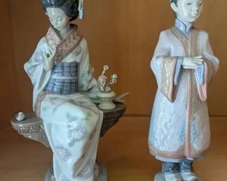 HKF074- Lladró Porcelain Figurines 