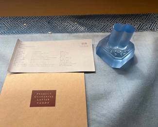 HKF286 Tittot Glass Sculpture Titled Joyful Bonding Of Hearts 