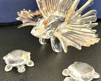 HKF364- Swarovski Crystal Collectibles “Lion Fish” & “Baby Tortoises”