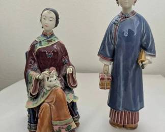 HKF083- Set Of Chinese Ceramic Figurines 