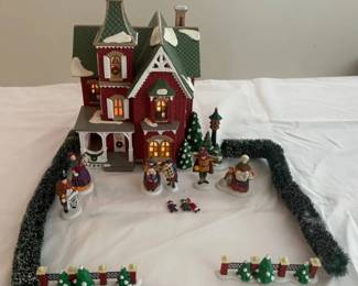 HKF248 The Original Snow Village Beacon Hill Victorian