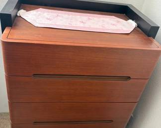 HKF139 Dresser With 6 Drawers