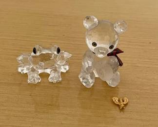 HKF220 - Swarovski Mini Collectibles - Kris Bear Honeypot & Prince Frog